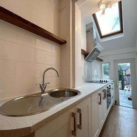 Barnardo Road, St Leonards, Exeter, EX2 - Photo 4