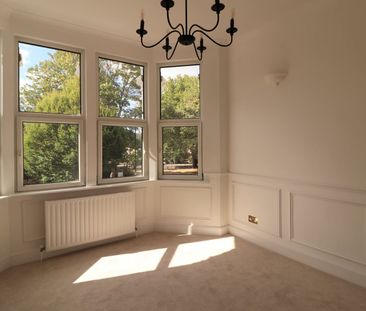 2 Bed Flat, Culverley Road, SE6 - Photo 3