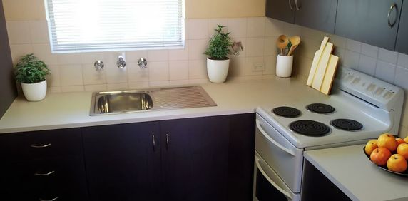 9/21 Staff Street, Wollongong - Photo 2