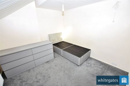 Tilbury Mount, Leeds, West Yorkshire, LS11 - Photo 2