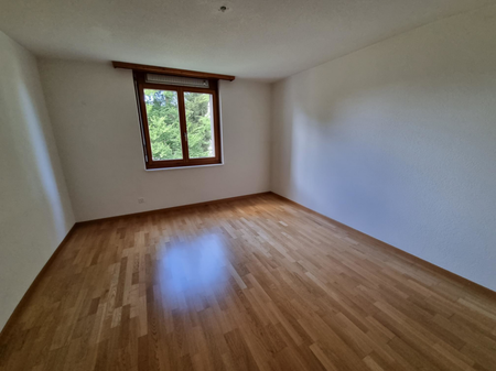 Gemütliche 3.5 Zimmer-Wohnung im 1.OG zu vermieten - Photo 3