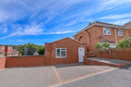 1 Bedroom Detached House To Rent - Photo 5