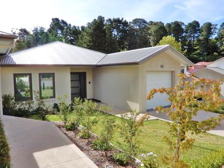 Prestige Unit in South Leura - Photo 5