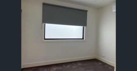 Modern Townhouse! - Photo 2