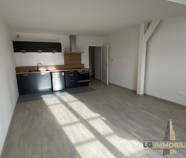 COMPIEGNE COMPIEGNE - TYPE 1 AVEC PARKING - Photo 3