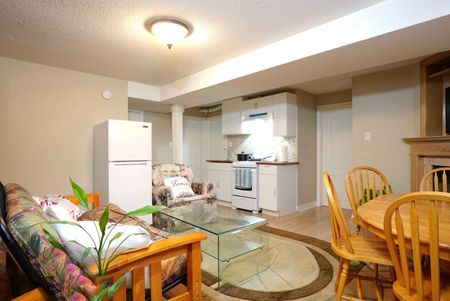 For Lease - 257 Anthony Avenue, Mississauga, Ontario - Photo 5