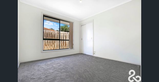 Low-Maintenance Unit in Great Location! - Photo 1