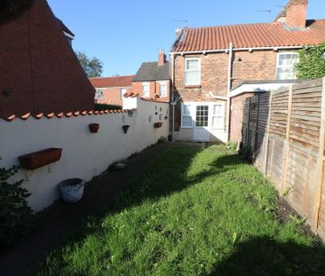 Northgate, - Photo 2
