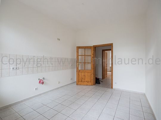 Familienwohnung mit Balkon - 3 Raumwohnung zur Miete in Plauen - Badewanne - Nähe Karl-Marx-Schule - Photo 1