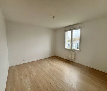 Location Maison 6 pièces 112m² ST MARS DU DESERT 44850 - Photo 3