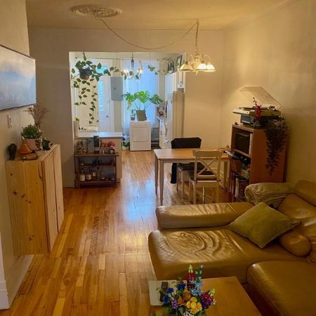 Très grand 3 ½ - rénové à Villeray près du métro Crémazie/Jarry - Photo 3