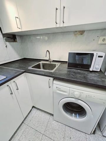 Calle Ferrobús, Sevilla, Andalusia 41009 - Photo 5