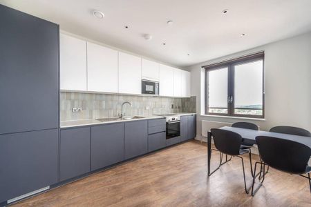 2 bedroom flat to rent - Photo 4