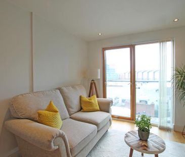 1 bedroom flat to rent - Photo 2