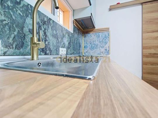 Alquiler de piso en Avenida de Benyamina - Photo 1