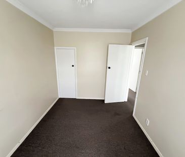 15 Bush Grove, Trentham - Photo 5