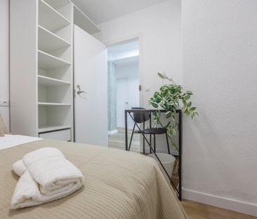 Carrer del Poeta Mas i Ros, Valencia, Valencian Community 46021 - Photo 4