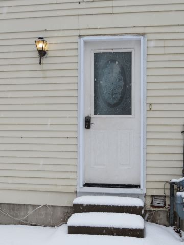 For Lease - 195 Castlebar Crescent, Oshawa, Ontario - Photo 5