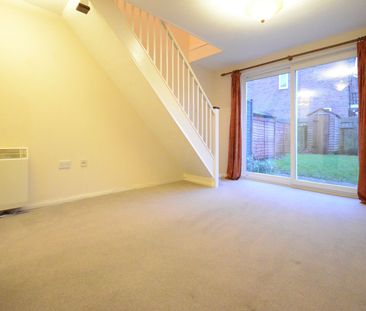 2 bedroom property to rent - Photo 1