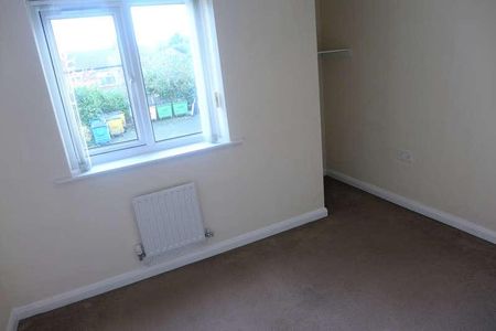 Victoria Lane Whitefield, Manchester, Lancashire, M45 - Photo 4