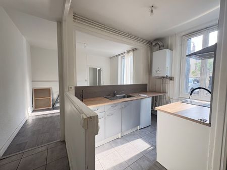 Location Appartement 2 pièces 36m² CLERMONT FERRAND 63000 - Photo 4