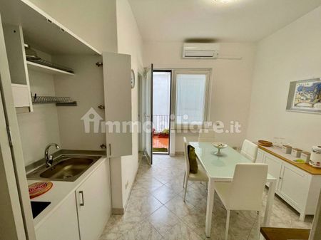 Bilocale ottimo stato, primo piano, Centro, Capri - Photo 2