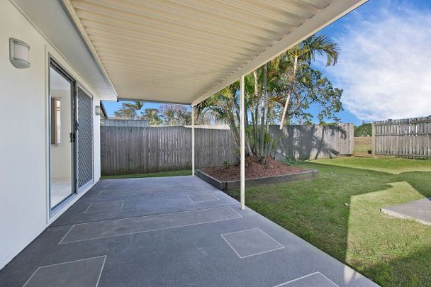 22 Tulip Street, Wynnum, QLD 4178 - Photo 1