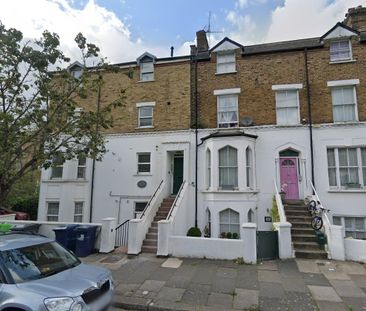 Studio Flat, Minister House, W3 - Photo 3