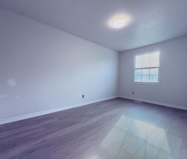 For Lease - 343 Bronte Road, Oakville, Ontario - Photo 2