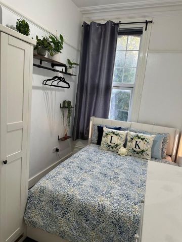 1 Bed Flat, Blackheath, SE3 - Photo 5