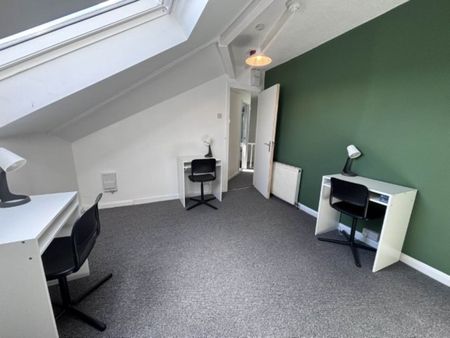 Aberdeen Walk (Room 3), Armley, Leeds - Photo 2