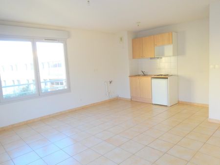 « AVIGNON EM - APPARTEMENT T2 41.55M² AVEC BALCON ET PARKING » - Photo 2
