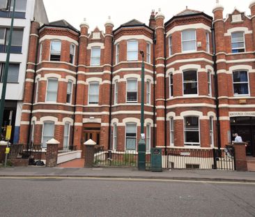 Studio flat to rent in St Peters Road, Bournemouth, BH1 - Photo 5