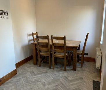 2 bedroom property to rent - Photo 6