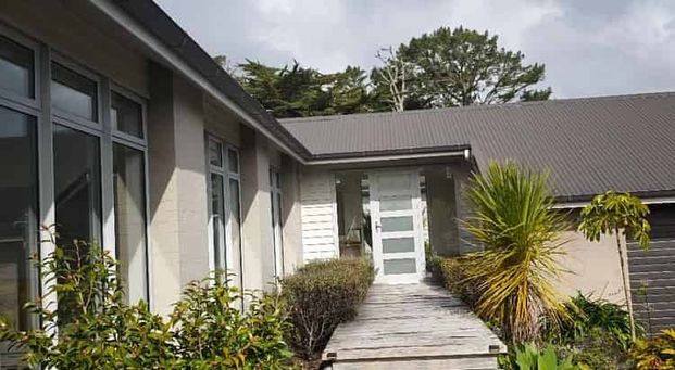 Kumeu | Fully Furnished 4BR 2BA Home | Short-Term - Photo 1