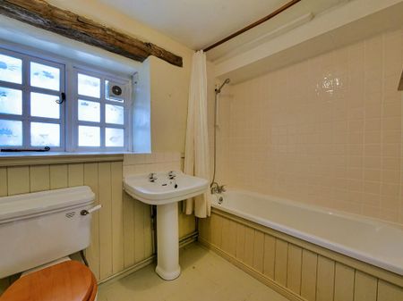 4 bedroom cottage to rent - Photo 4