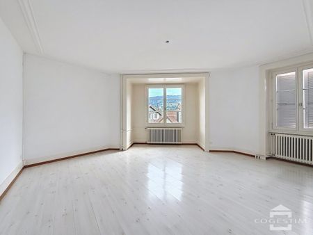 Appartement de 4 pièces au 3ème étage - Photo 2