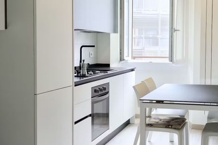 Via Raffaele Lambruschini, Milan, Lombardy 20156 - Photo 2