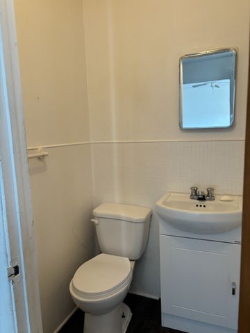Très beau grand 1 1/2, rez de chaussé Limoilou/Maizerets Libre - Photo 3