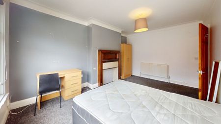 Mayville Avenue, Hyde Park - Photo 3