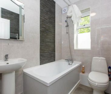 Room 2, 1 St John Street, , UK - Photo 3