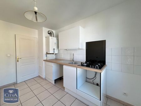 Location Appartement 3 pièces 66m² VILLEFRANCHE SUR SAONE 69400 - Photo 5