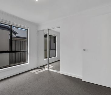 A gorgeous large family home - Photo 2