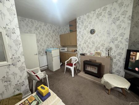 2 bedroom house to rent - Photo 2