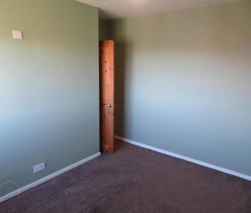 4 Glenfield Road, Lurgan, Craigavon, BT66 8EP - Photo 3