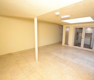 1 bedroom terraced house to rent - Photo 2