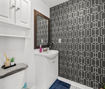 For Lease - 35 Jackson Court, Kanata, Ontario - Photo 1