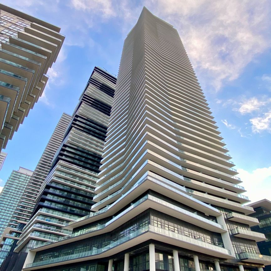 For Lease - 38 Annie Craig Drive Unit# 2410, Toronto, Ontario - Photo 1