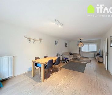 Goed gelegen en energiezuinige 3 slaapkamerwoning - Photo 2