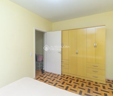 Apartamento com 1 quarto e 50m² para alugar em Centro Histórico, Po... - Foto 2